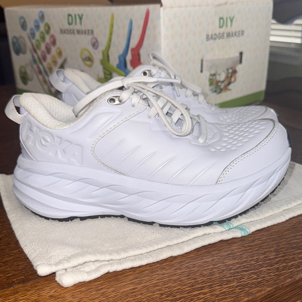 Hoka Bondi SR